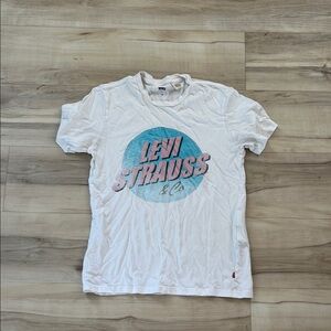Levi Strauss White Graphic T-Shirt